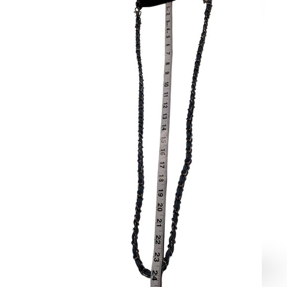 Periwinkle Blue Floral Crossbody - Picture 7 of 10